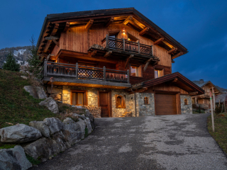 The Penguin Lodge 