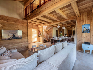 Chalet récent pour 14 avec jacuzzi, terrasse, panorama